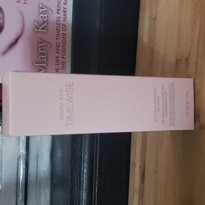 Mary Kay Moisture Renew Gel Mask